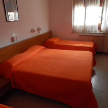 Milano Szálloda 2*