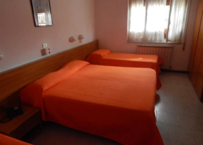 Milano Hotel 2*