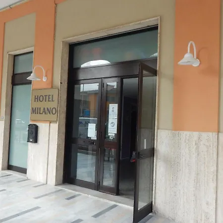 Milano Hotel 2*